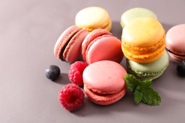 renkli tatlı macaroons