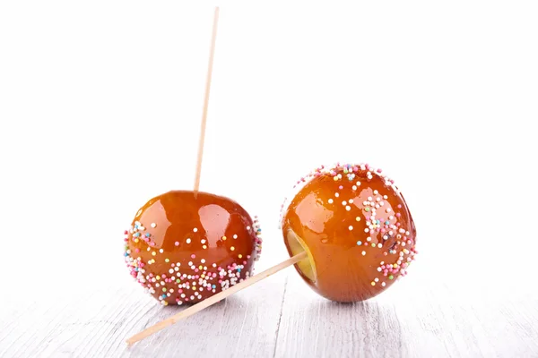 Sweet toffee apples — Stock Photo, Image