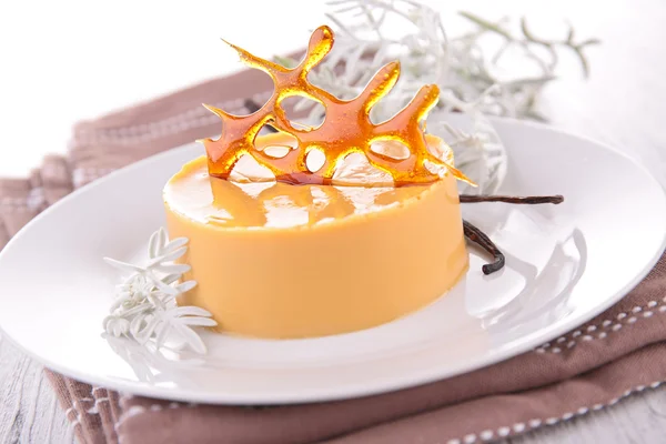 Caramel dessert flan — Stock Photo, Image