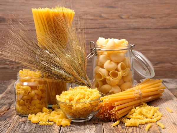 Rå pasta samling — Stockfoto