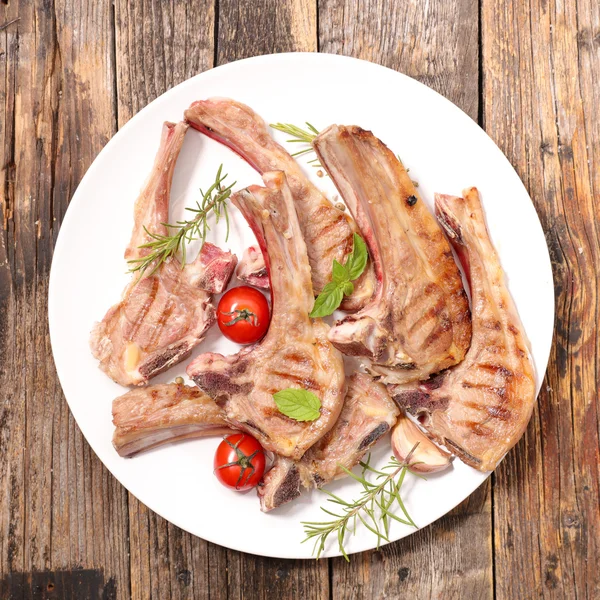 Costolette di agnello fritte — Foto Stock