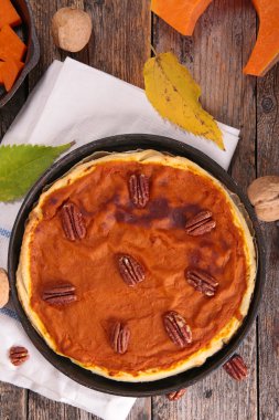 Cevizli Fındıklı kabak pasta