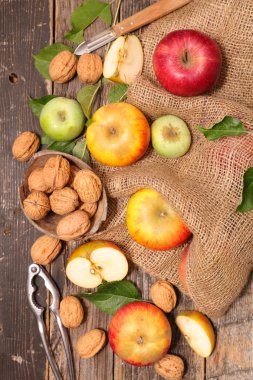 değişiklik-in elma ve fındık