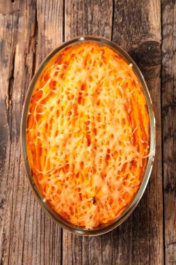 Kabak pişmiş, graten