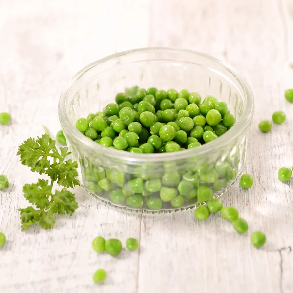 Boiled green peas — Stock Photo, Image