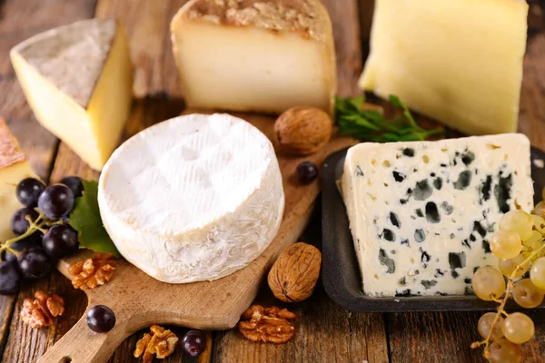 Assorted Fresh French Cheese — Stock Photo, Image