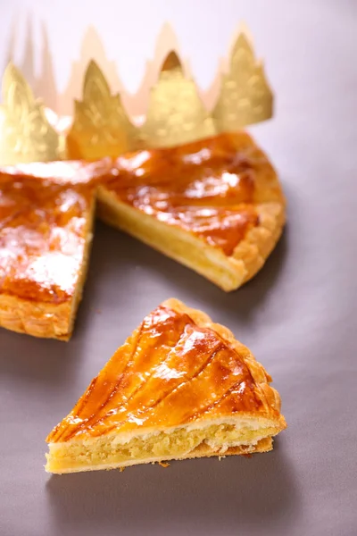 Galette Des Rois Epiphany Κέικ Και Στέμμα — Φωτογραφία Αρχείου