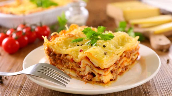 Lasanha Com Carne Picada Molho Tomate Queijo — Fotografia de Stock