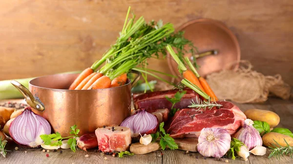 Sebzeli Yemek Tavası Biftek — Stok fotoğraf