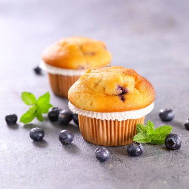 Masada yabanmersinli kek var.