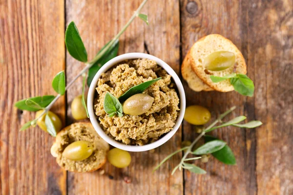 Groene Olijftapenade Boomtak — Stockfoto