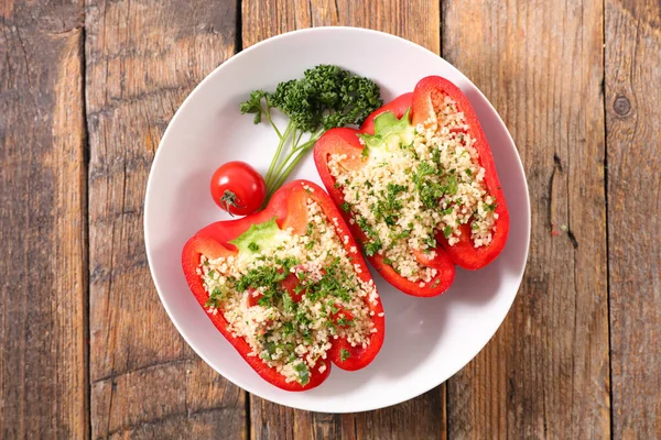 Pimiento Morrón Relleno Con Sémola Verduras —  Fotos de Stock