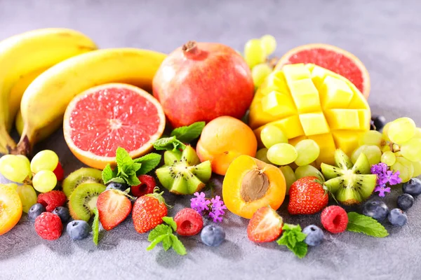 Frutas Frescas Abundância Fundo Colorido — Fotografia de Stock