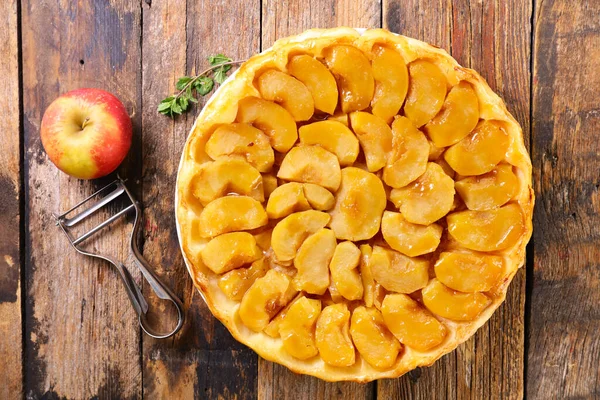 Яблочный Пирог Карамелью — стоковое фото