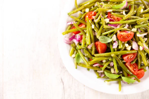 Ensalada Judías Verdes Con Tomates Cherry Albahaca —  Fotos de Stock