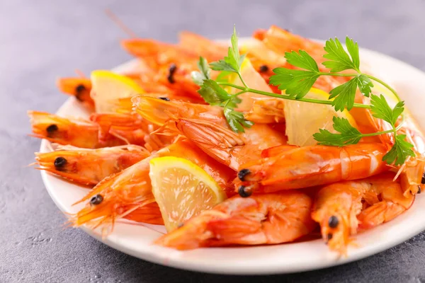 Plate Fresh Shrimp Lemon — Stock Photo, Image
