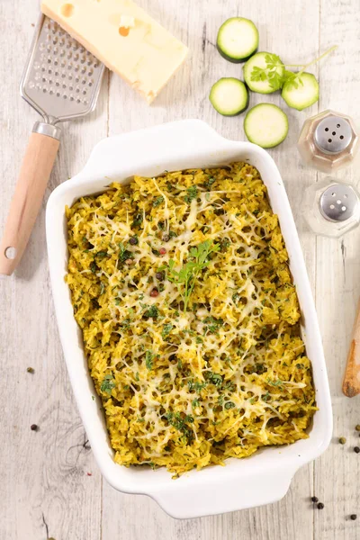 Vegetarisches Gratin Mit Reis Zucchini Und Käse — Stockfoto