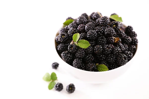 Bowl Fresh Blackberries Isolated White Background — Stock Photo, Image