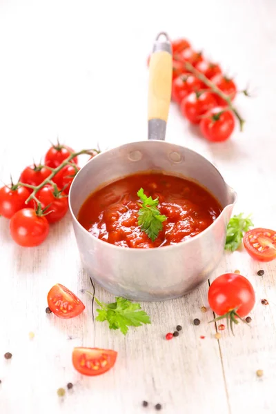 Hausgemachte Tomatensauce Der Pfanne — Stockfoto