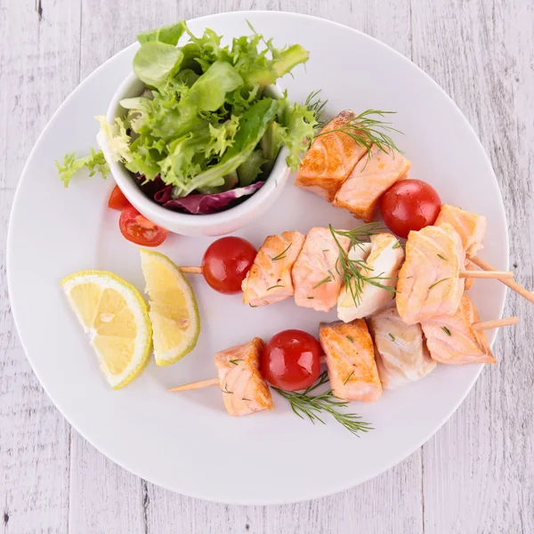 Salmon and tomato — Stock Photo, Image