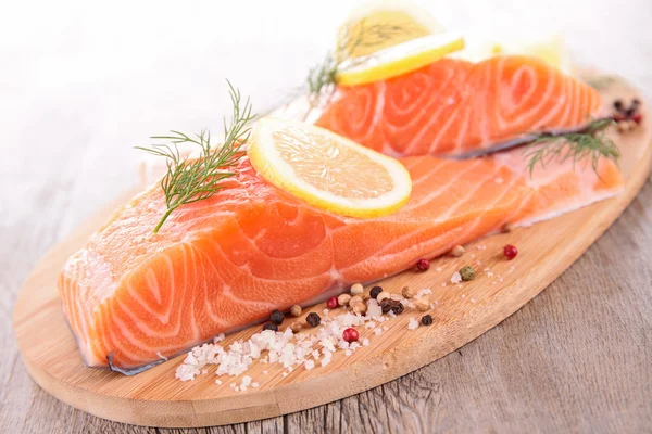 Salmone crudo — Foto Stock