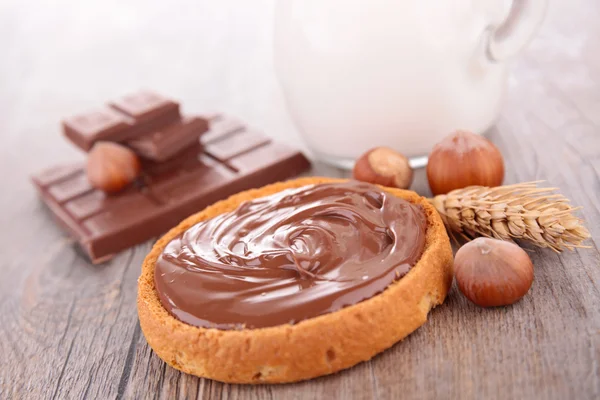 Crema de chocolate y pan — Foto de Stock