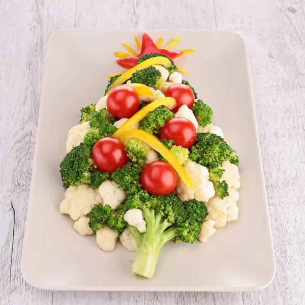 Árbol de Navidad con verduras — Foto de Stock