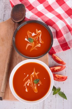 domates çorbası