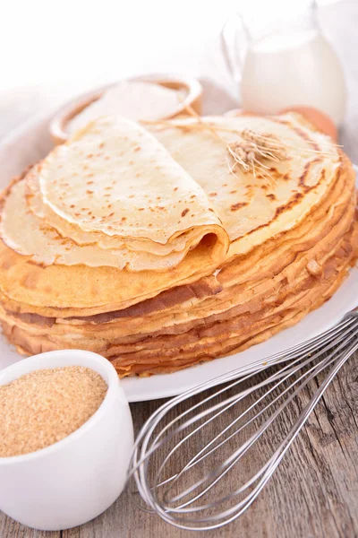 Crepe and ingredients — Stock Photo, Image