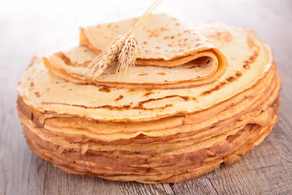 Crepe and ingredients — Stock Photo, Image