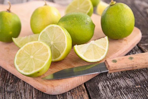 Green lemon. — Stock Photo, Image