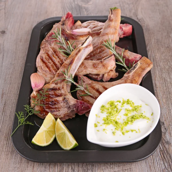 Grilled lamb chop — Stock Photo, Image