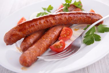 Kızarmış sosis