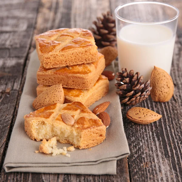 Bolo de amêndoa — Fotografia de Stock