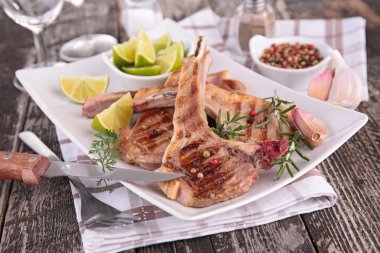 ızgara kuzu kaburga