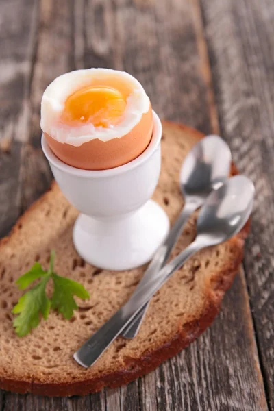 Boiled egg — Stock Photo, Image