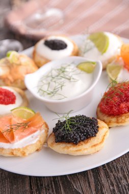 kanepe, açık büfe yemek