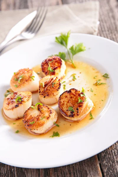 Seared scallop on plate — Stock Photo, Image