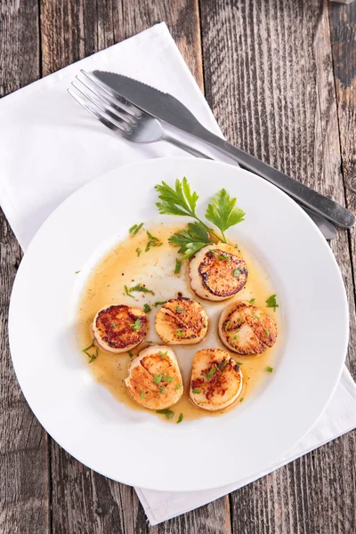 Seared scallop on plate — Stock Photo, Image