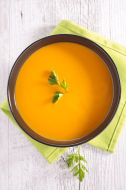 Kase çorba ve maydanoz