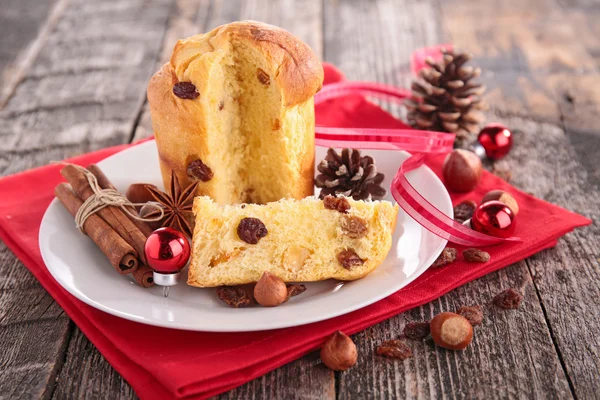 Panetton, tasty sweet bread loaf — Stock Photo, Image