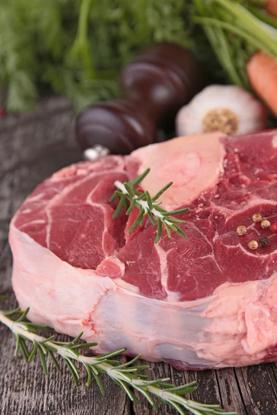 Rohes Rindfleisch — Stockfoto