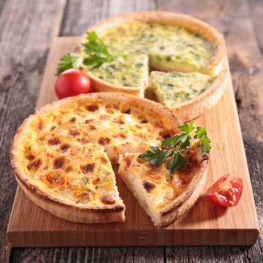 Leek quiche and quiche lorraine clipart