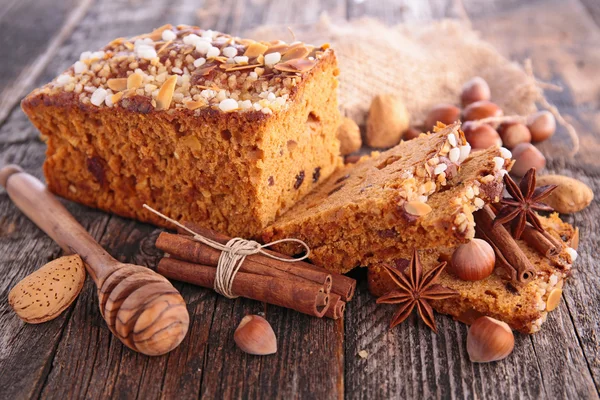 Ontbijtkoek gesneden close-up — Stockfoto