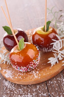 Karamelli elma yakın çekim