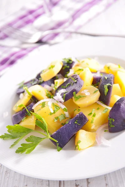 Tasty potato salad — Stock Photo, Image