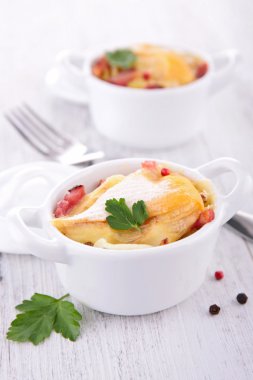 Tartiflette, patates graten