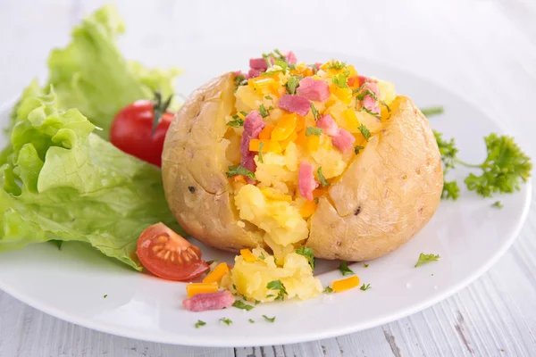 Tasty baked potato — Stock Photo, Image