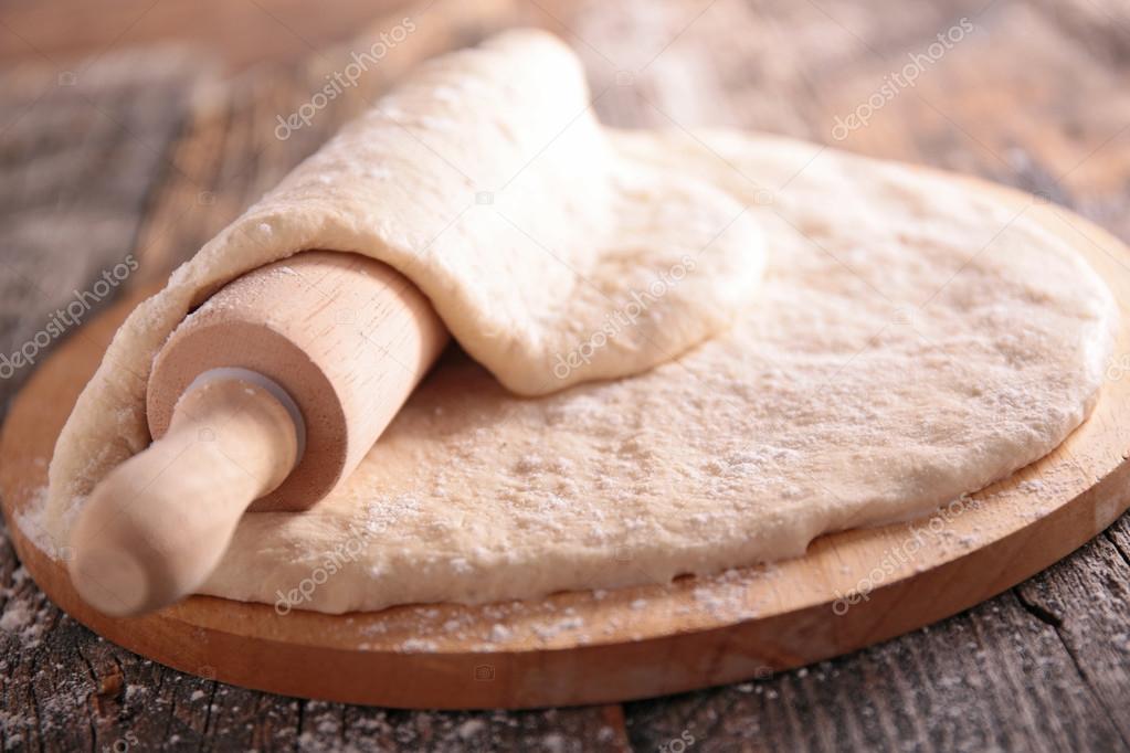 Rolling pin and dough