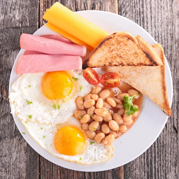 Tasty breakfast on table — Stock Photo, Image